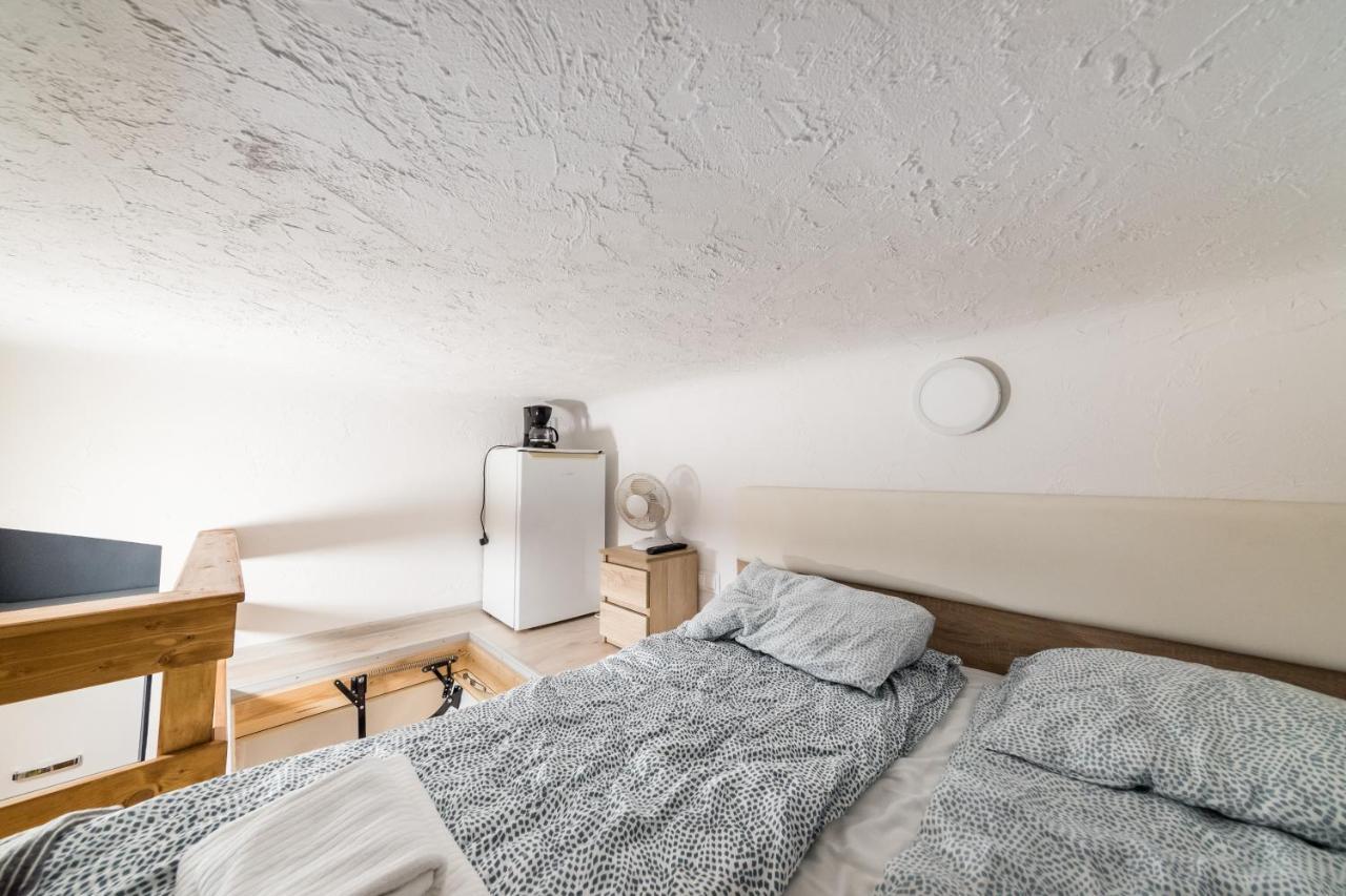 Micro Apartments 2,5 Qm - Najmniejsze Apartamenty Swiata 2,5 Mkw Краков Экстерьер фото