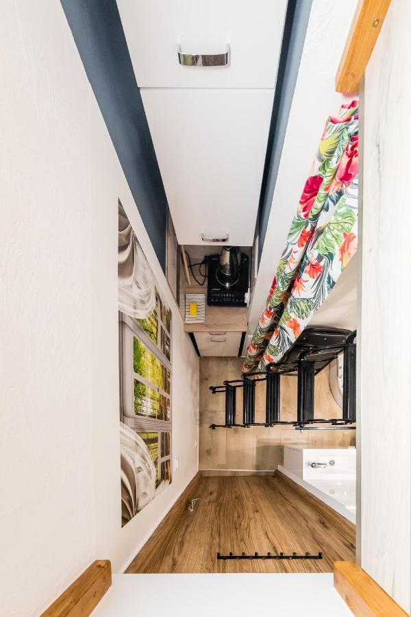 Micro Apartments 2,5 Qm - Najmniejsze Apartamenty Swiata 2,5 Mkw Краков Экстерьер фото