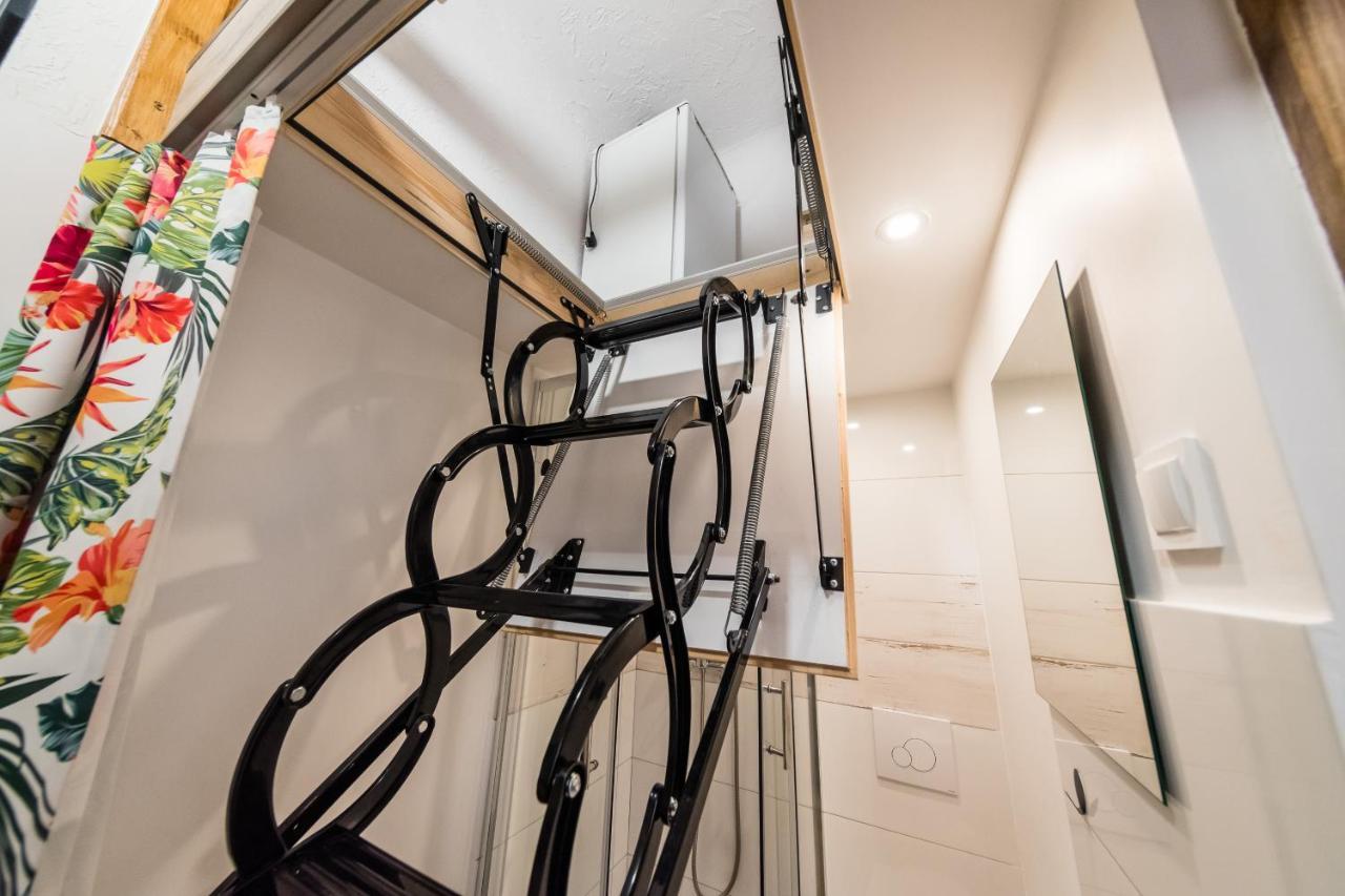 Micro Apartments 2,5 Qm - Najmniejsze Apartamenty Swiata 2,5 Mkw Краков Экстерьер фото