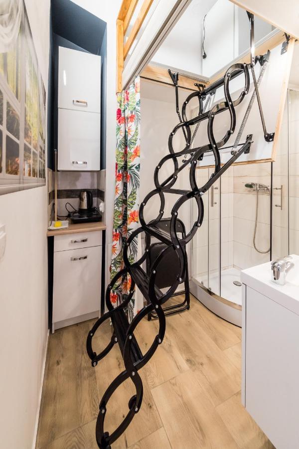 Micro Apartments 2,5 Qm - Najmniejsze Apartamenty Swiata 2,5 Mkw Краков Экстерьер фото