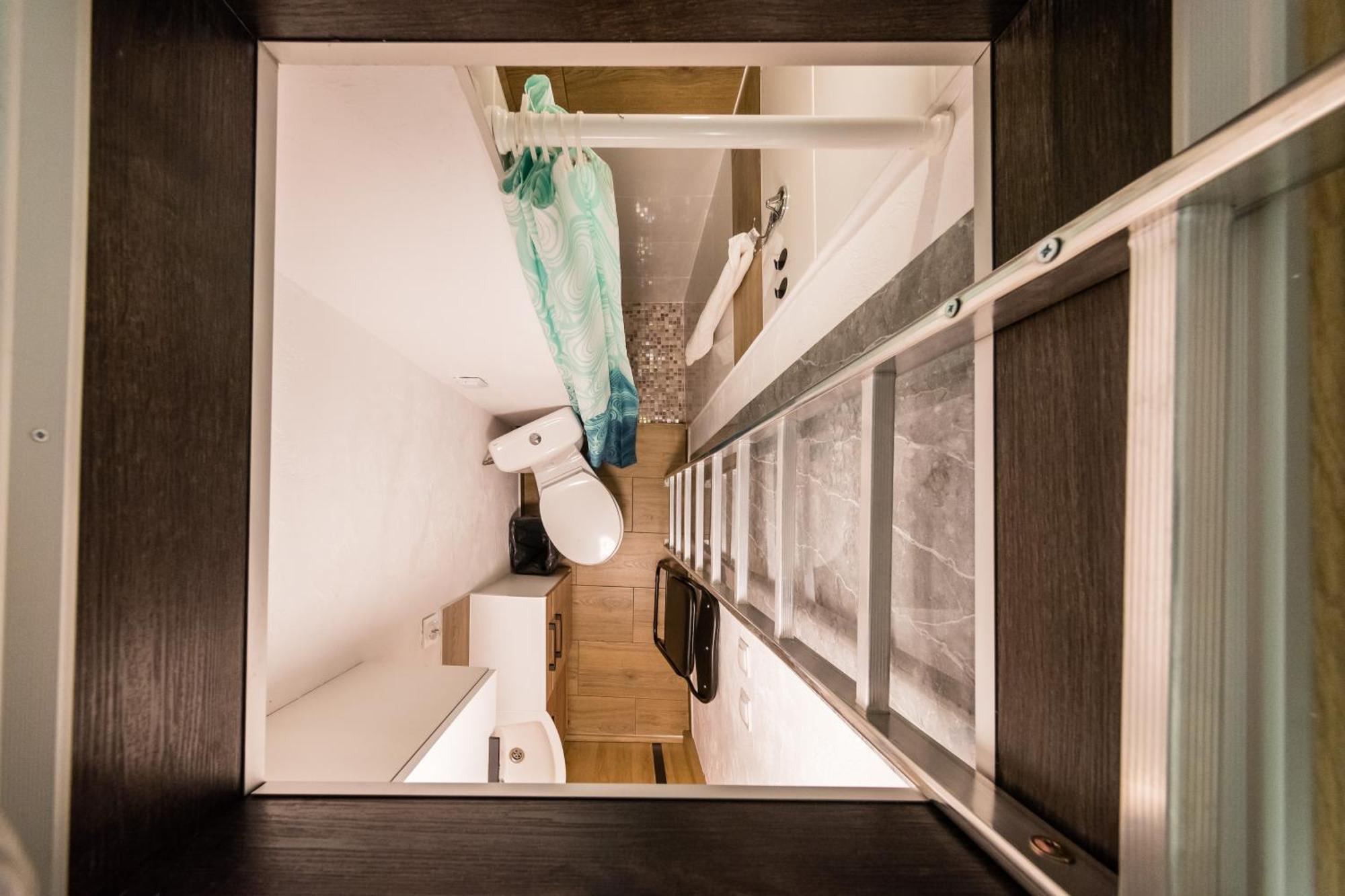 Micro Apartments 2,5 Qm - Najmniejsze Apartamenty Swiata 2,5 Mkw Краков Экстерьер фото